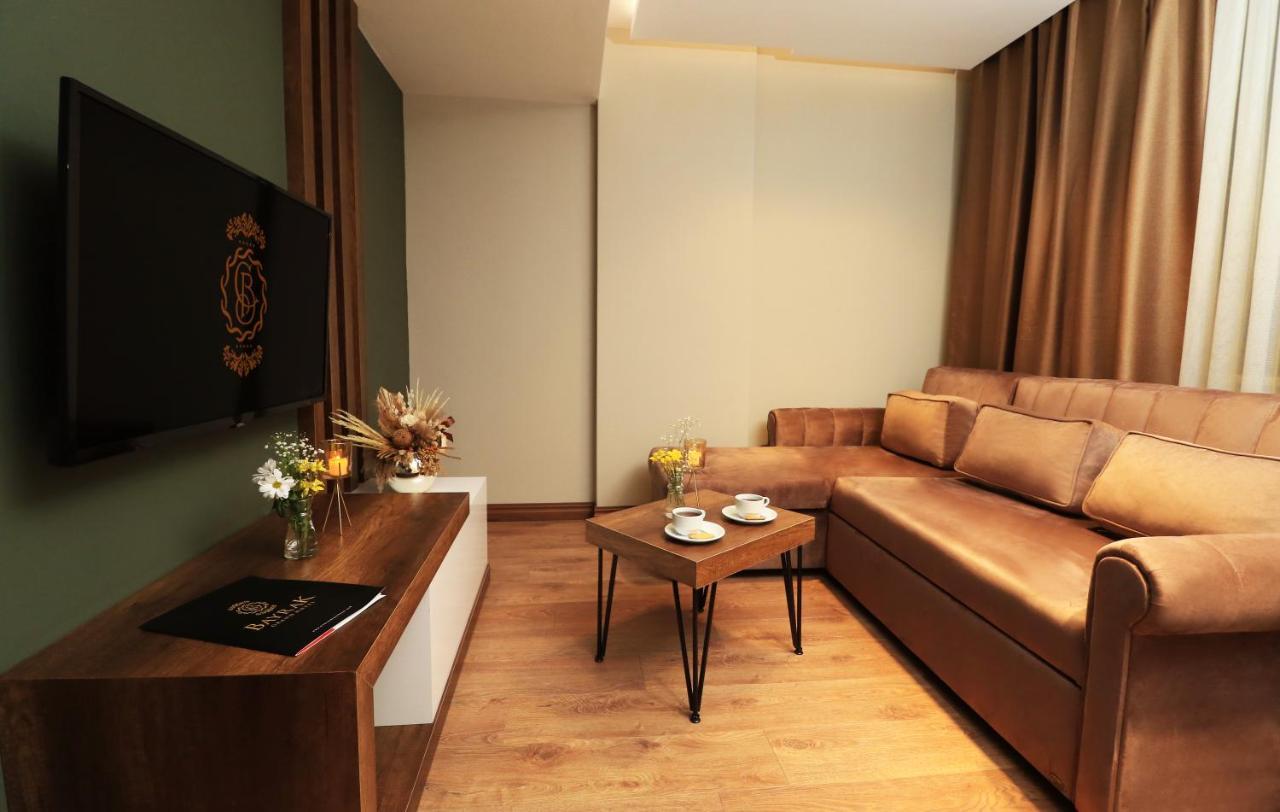 Bayrak Grand Hotel Trabzon Exterior foto