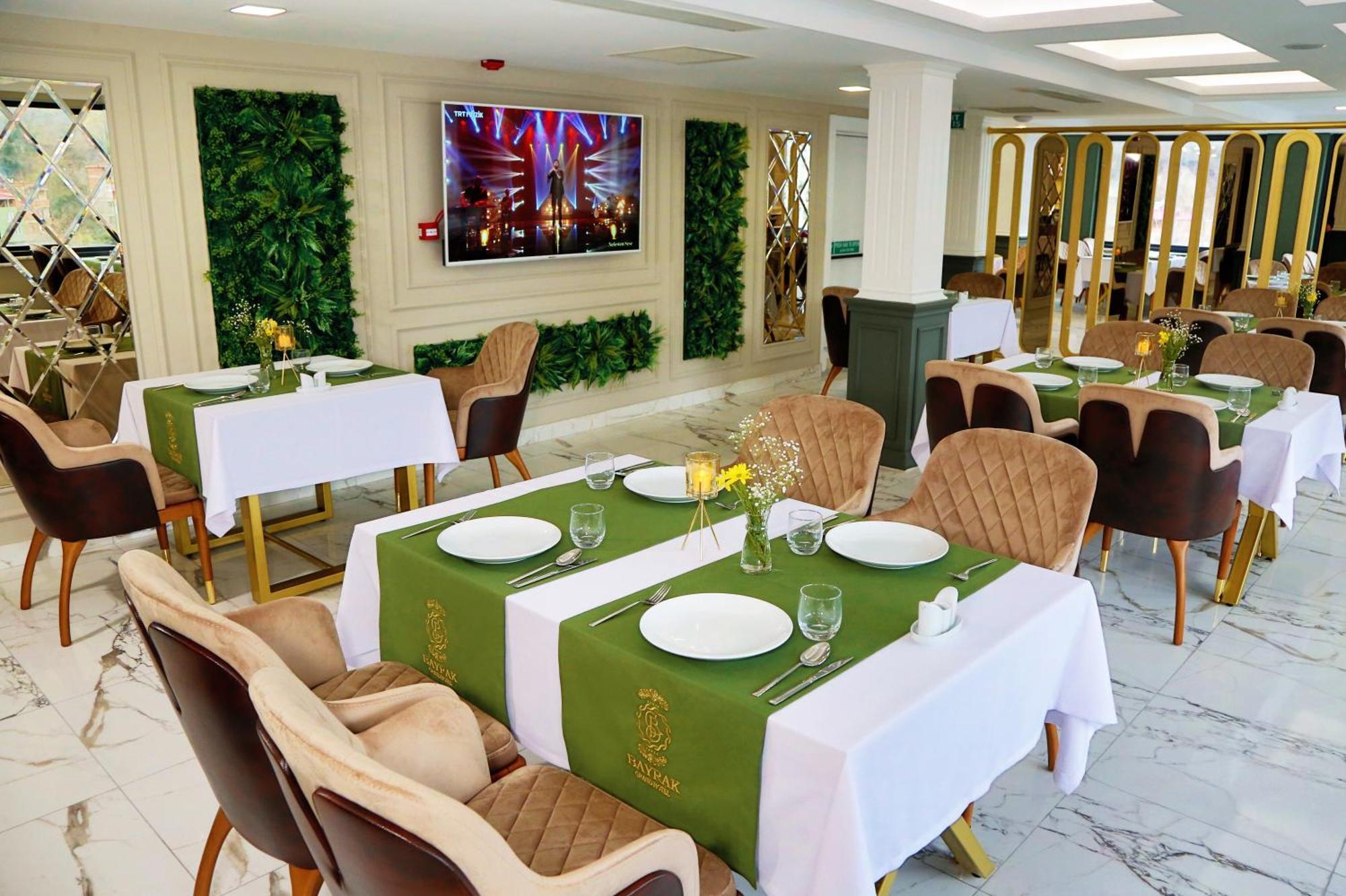 Bayrak Grand Hotel Trabzon Exterior foto